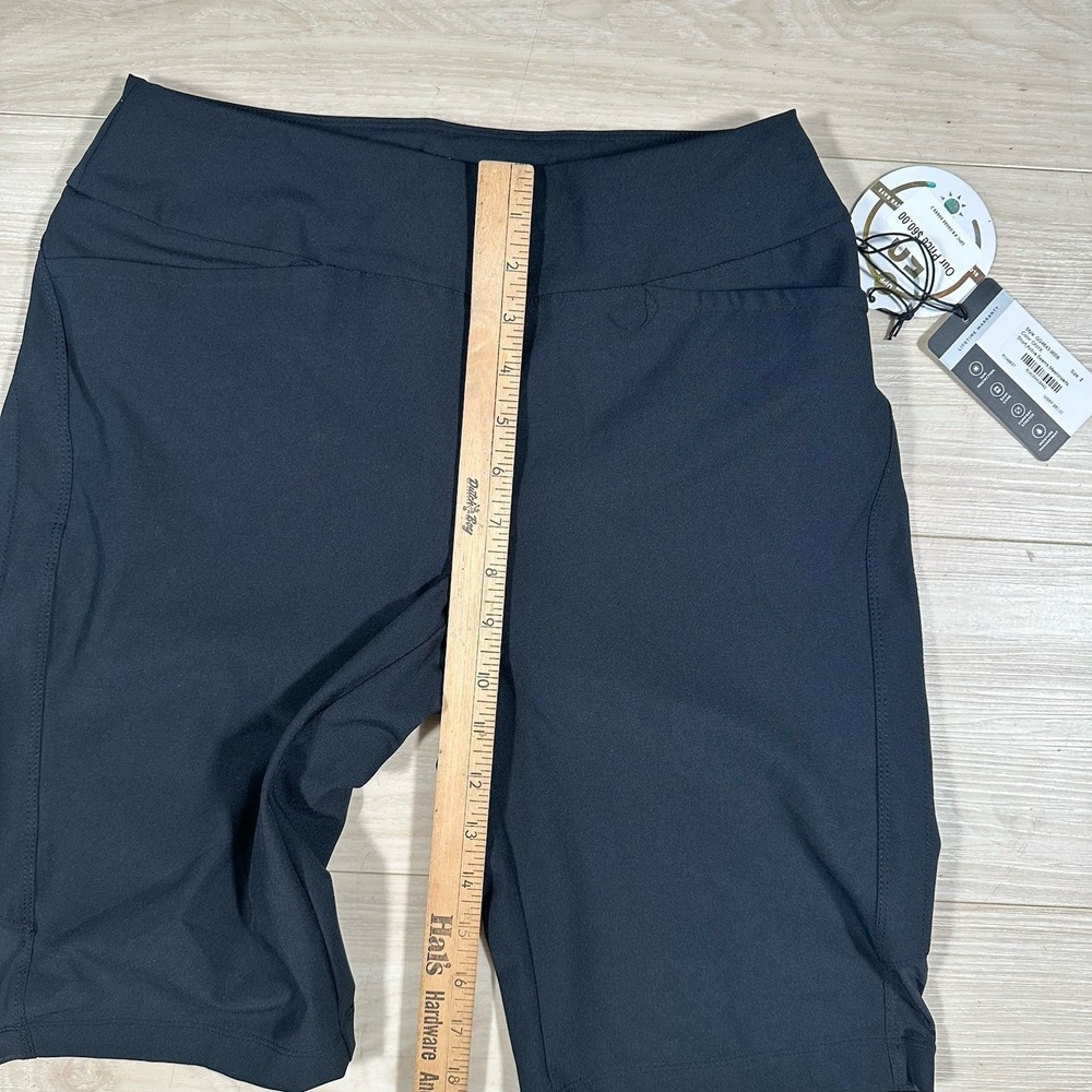 TAIL WHITE LABEL WOMEN'S SIZE 2 BLACK‎ GOLF SHORTS PULL ON W/ POCKETS NWT - Picture 5 of 7